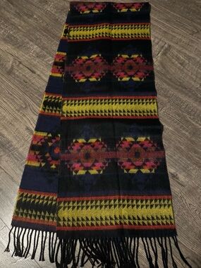 D&Y David & Young Softer Than Cashmere Southwestern Scarf